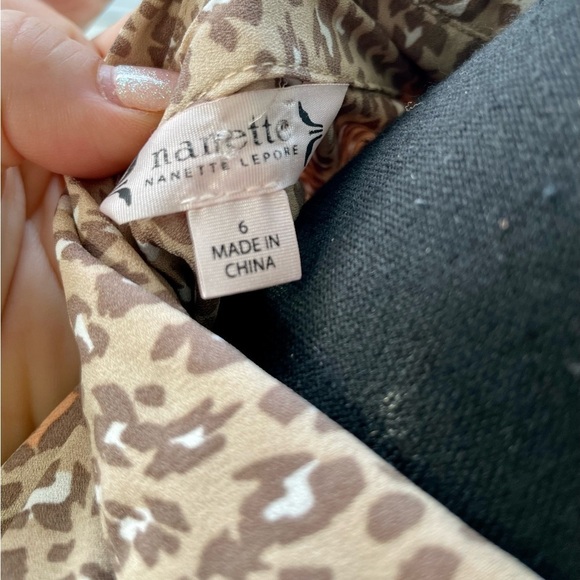 Nanette Lepore Collared Tie Waist Long Sleeve Pleated Multi Print Dress - Size 6 - Picture 6 of 16